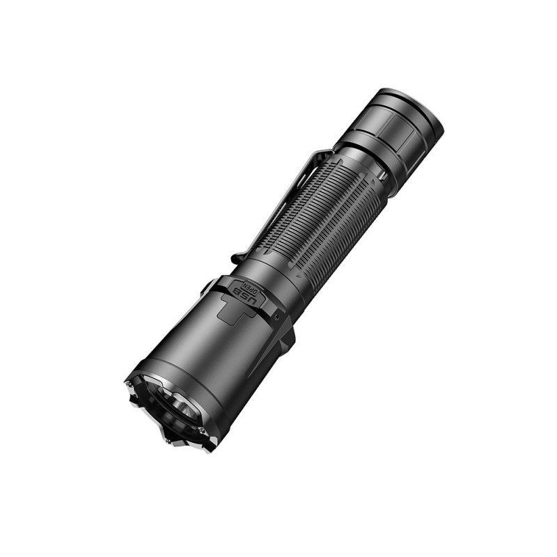 Lampe tactique XT11GT PRO V30 — 3300 lumens, USB-C, double switch Lampe tactique XT11GT PRO V30 — 3300 lumens, USB-C, double switch