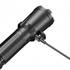 Lampe tactique rechargeable XT11GT PRO V30 — 3300 lumens