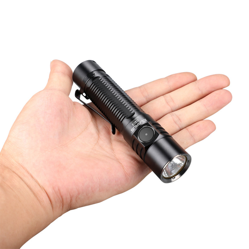 Lampe compacte rechargeable G15 V2.0 4200 lumens – puissante & étanche