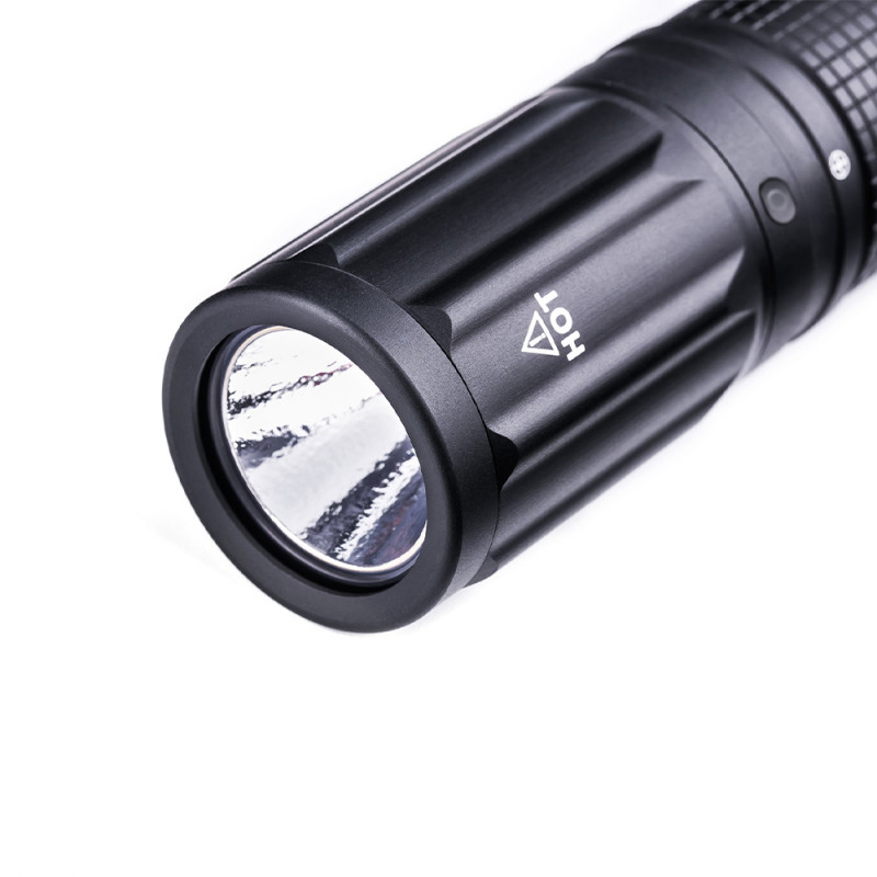 Lampe tactique rechargeable Nextorch E52D – 3700 lumens, USB-C
