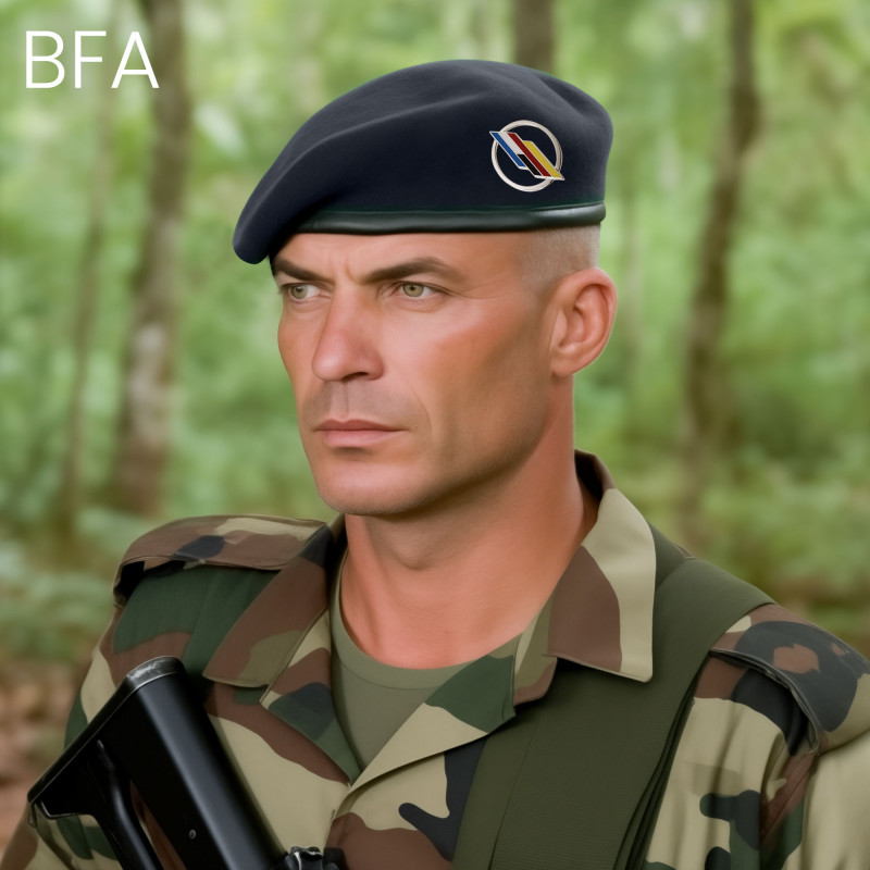 Beret militaire bord Béret militaire bord-cuir — laine vierge & maintien optimal