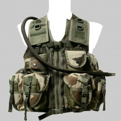 Gilet d’Assaut Camouflage CE – 4 poches FAMAS, cargo & grenades