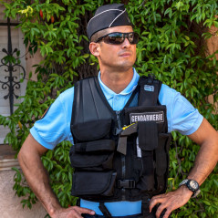 Gilet Force Intervention – nylon déperlant, poches multiples, gilet tactique