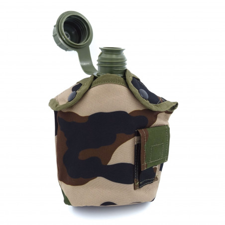 Gourde USA 1,1 L camo CE – housse 600D