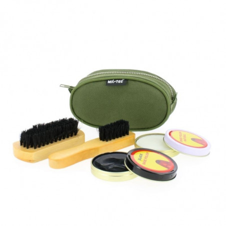Trousse avec accessoires de cirage verte pour chaussures